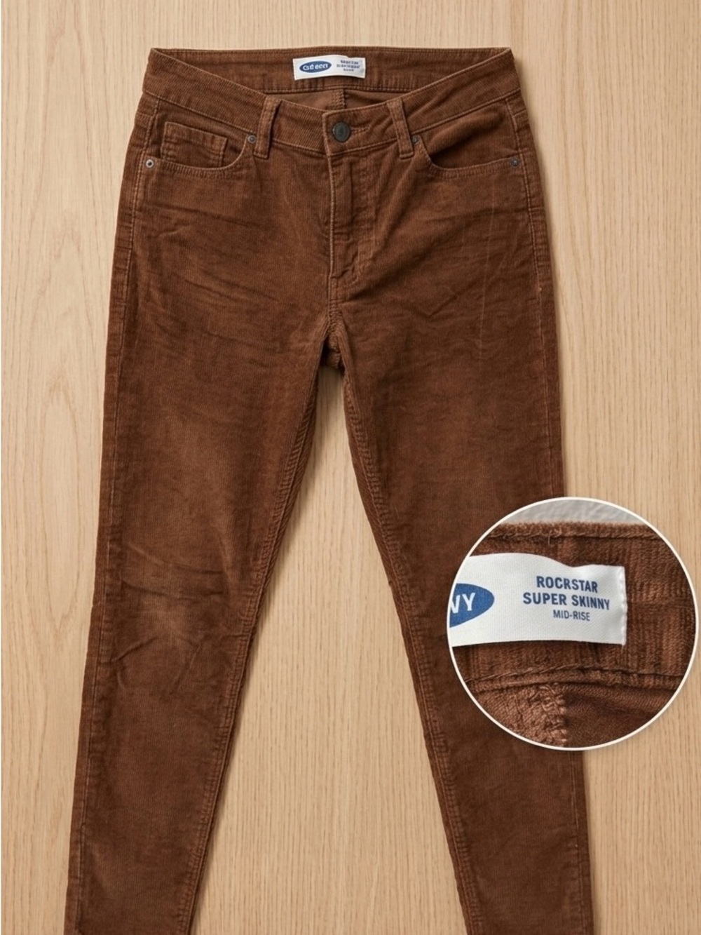 Old Navy Rockstar Super Skinny Corduroy Pants in Brown